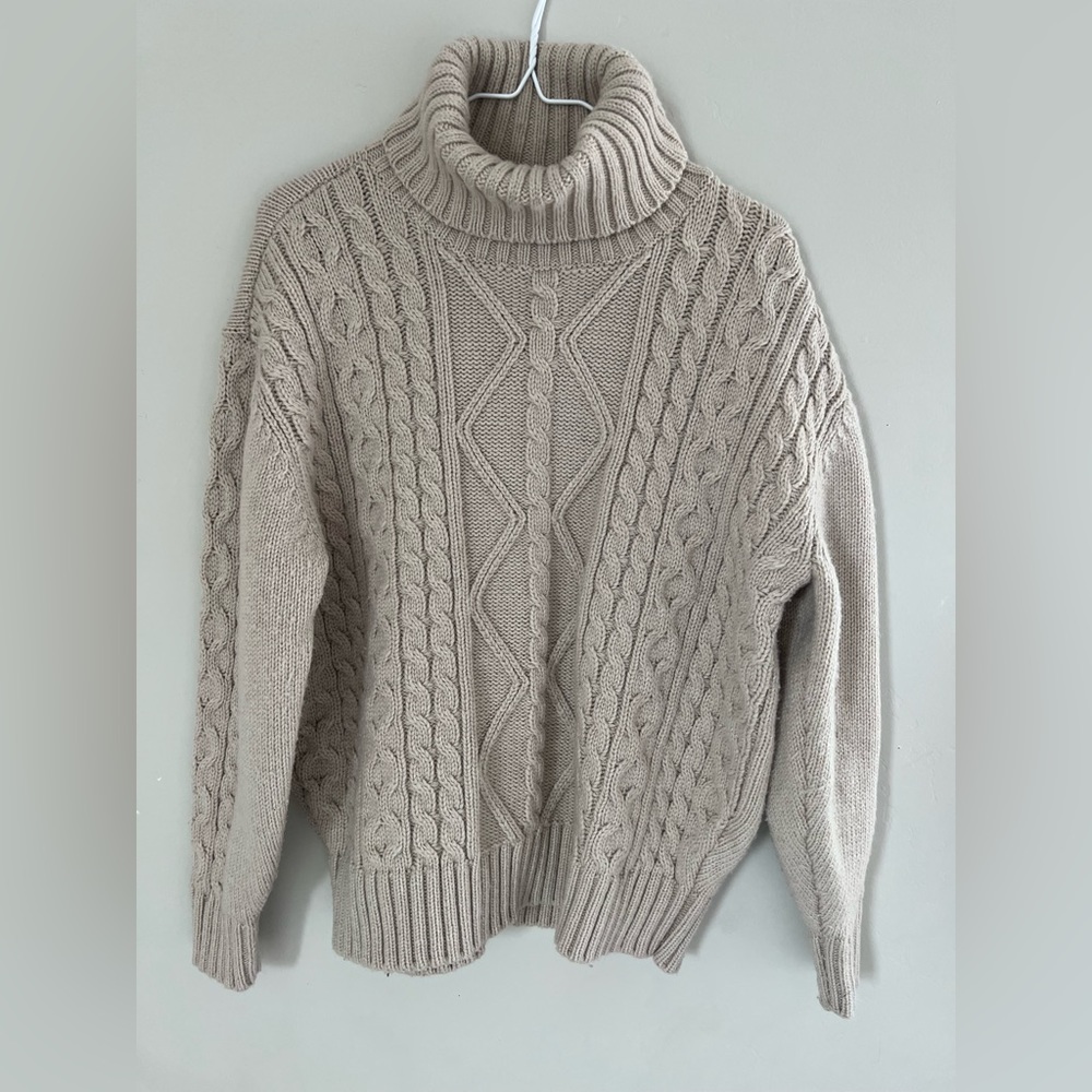 Free Assembly chunky sweater